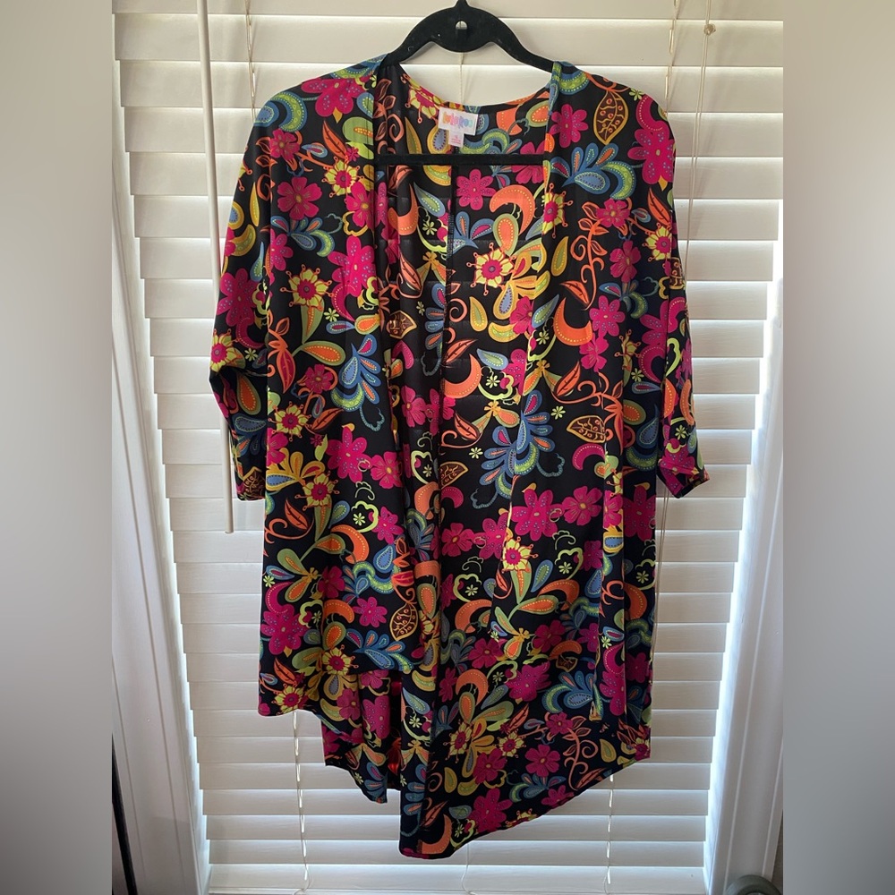 LuLaRoe Black Floral Paisley Open kimono style cardigan